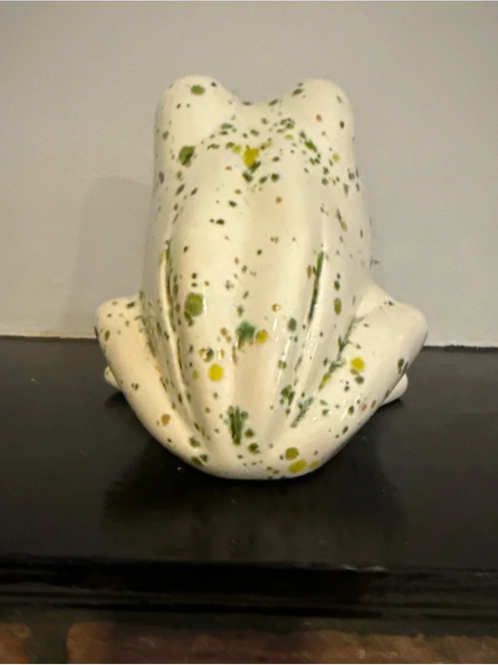 Ceramic Frog Planter - White with Green Speckles